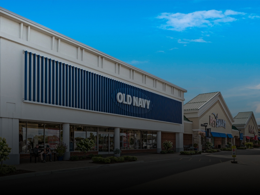 Old Navy entrance